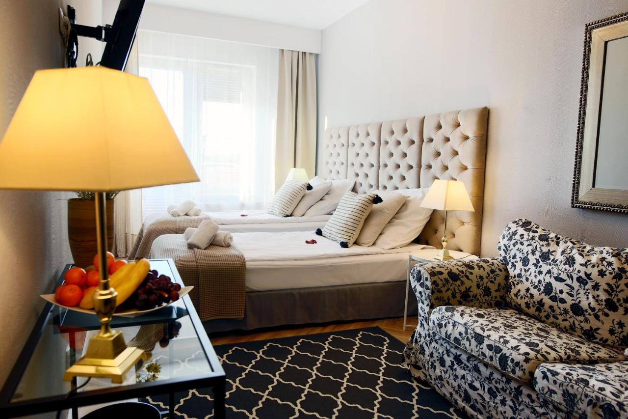 Rezydencja Pod Teznia & Spa اينوفروسواف المظهر الخارجي الصورة