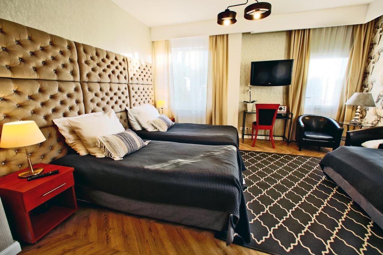 Rezydencja Pod Teznia & Spa اينوفروسواف المظهر الخارجي الصورة